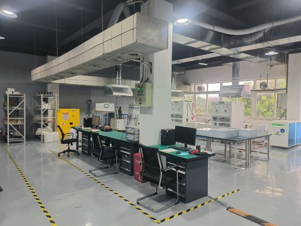 公司完成一期电池与电堆测试中心建设